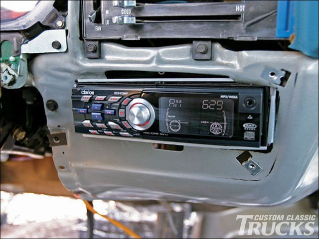 Stereo System for Truck