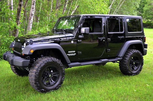 Black Wheels for Jeep Wrangler
