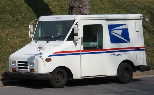Postal Truck Auction Online - 0