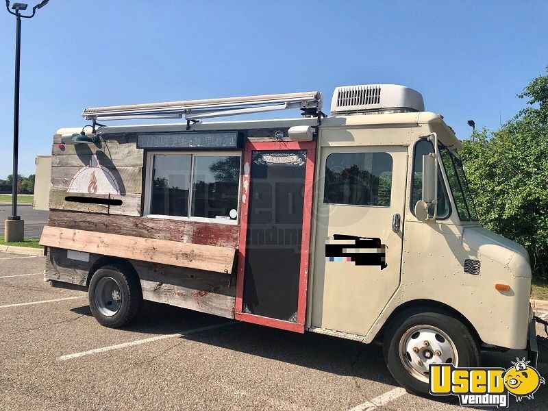 Food Trucks For Sale in Michigan
