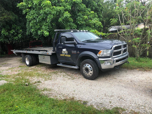 Towing Trucks For Sale In Florida