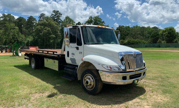 Towing Trucks For Sale In Florida