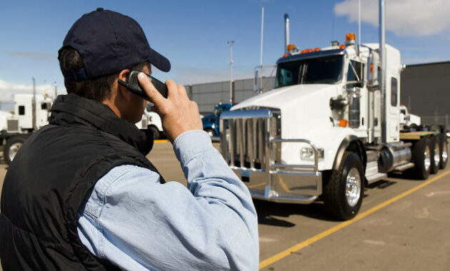 How to Become a Truck Driver Broker