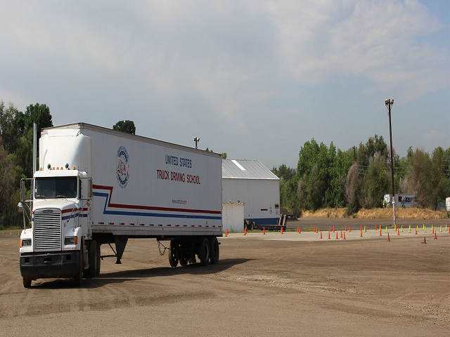Usa Trucking School