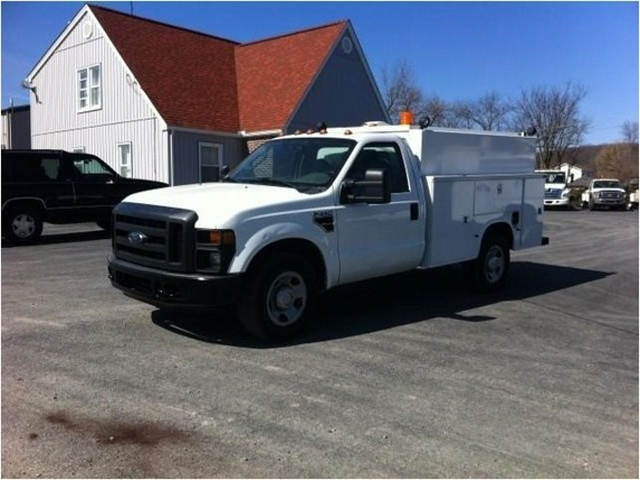 Utility Trucks For Sale in Pennsylvania