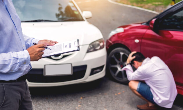 Hire a Firm That Specialize Themselves in Car/Auto Accidents
