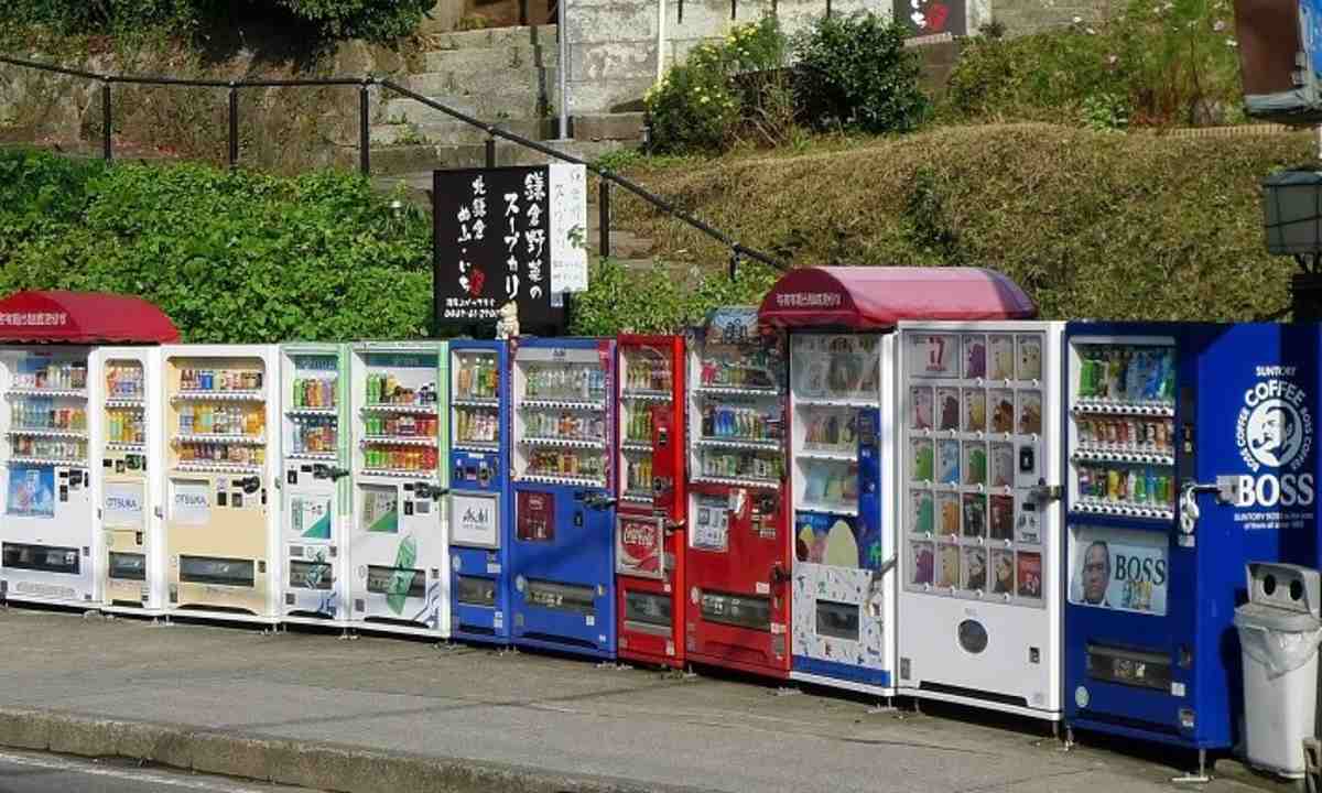 Benefits of Purchasing Used Vending Machine