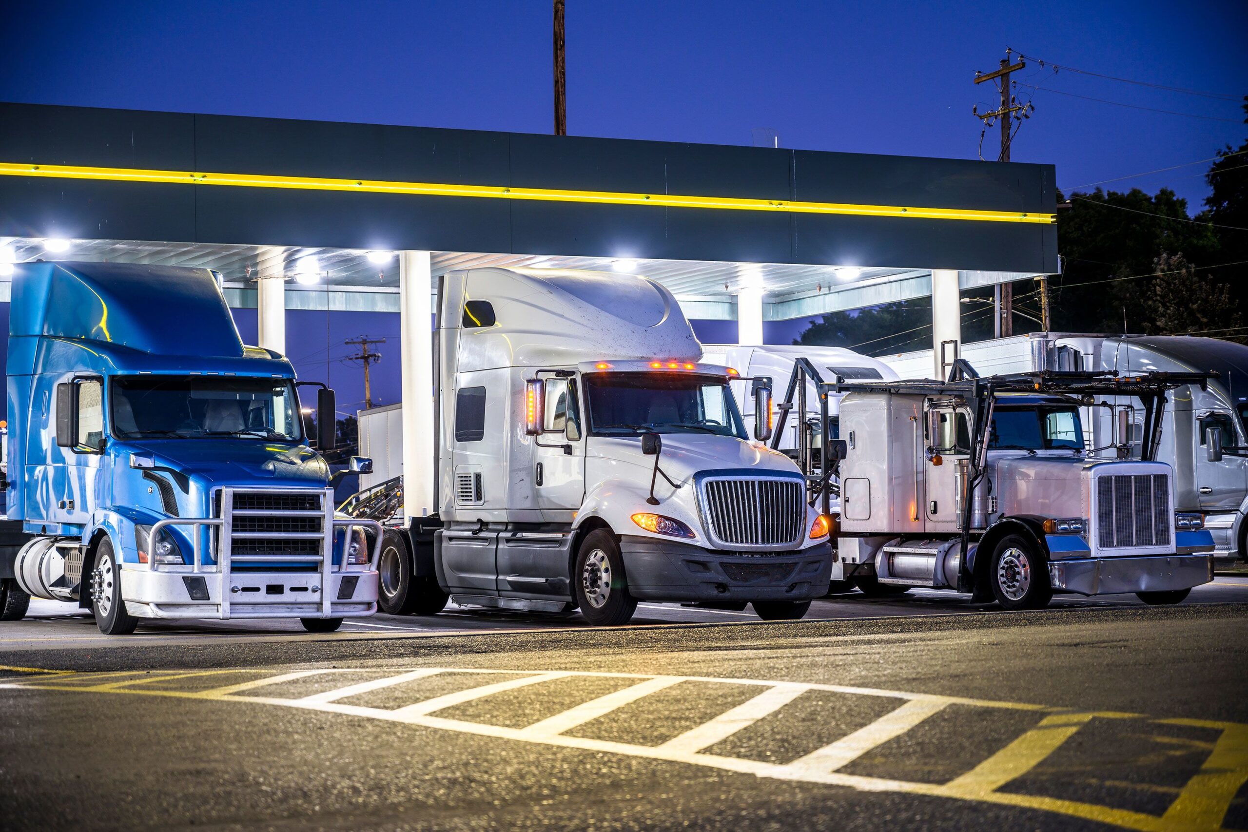 Factors to Consider When Choosing a Truck Stop with Showers Near Me