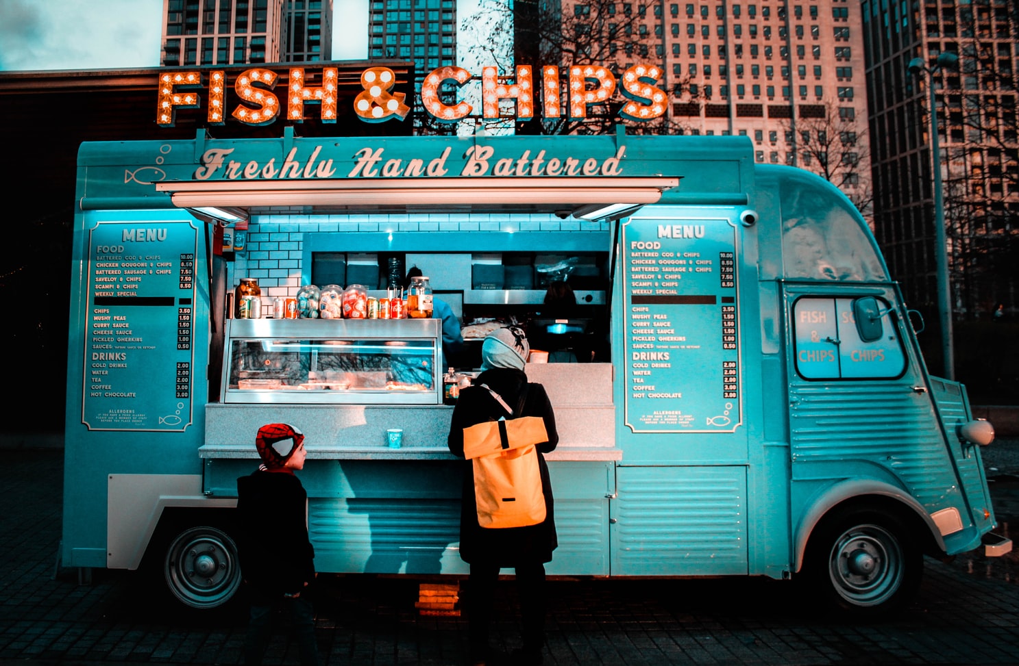 Things to Consider Before Purchasing a Food Truck