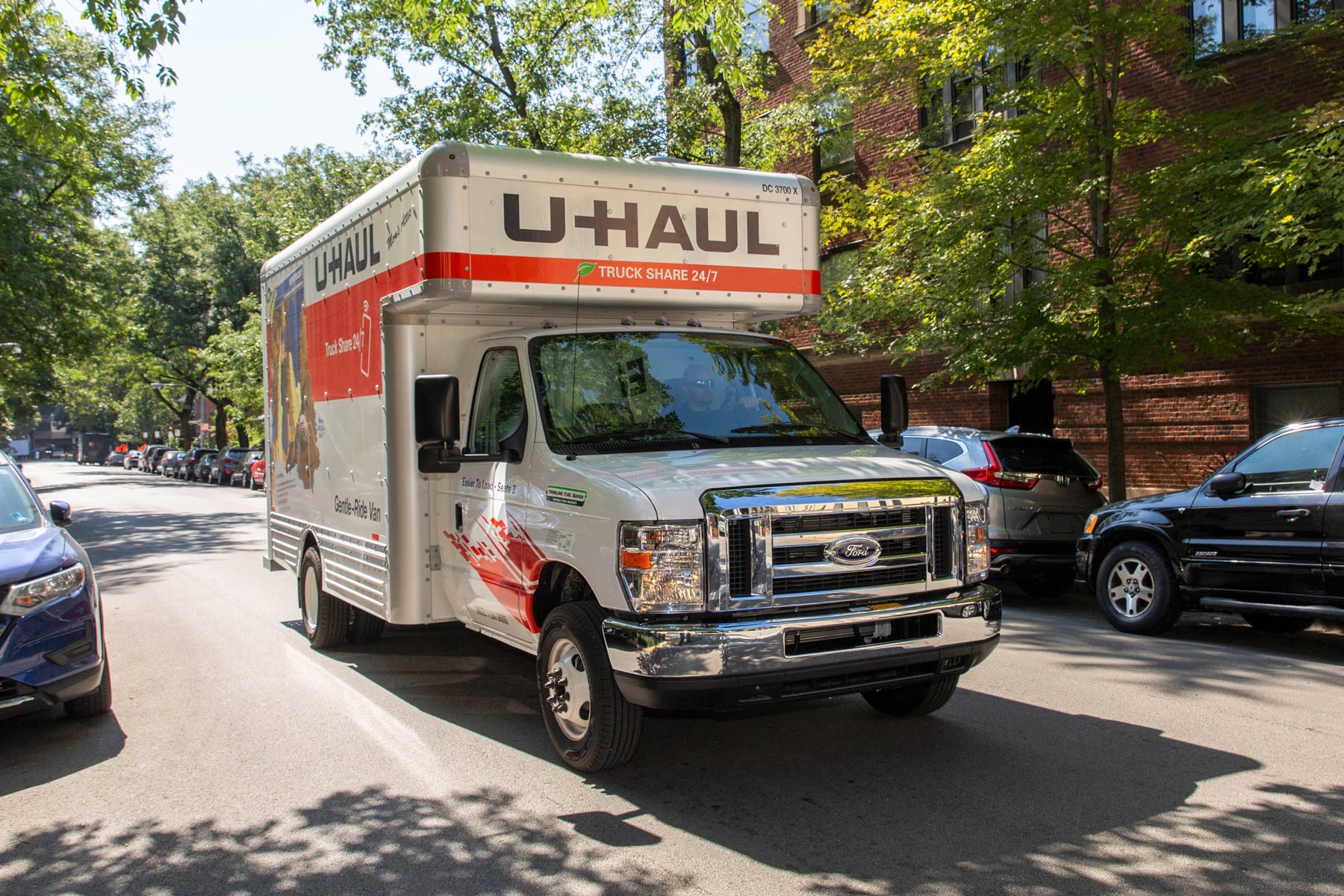 How Much is Uhaul Truck Rental Service Cost?