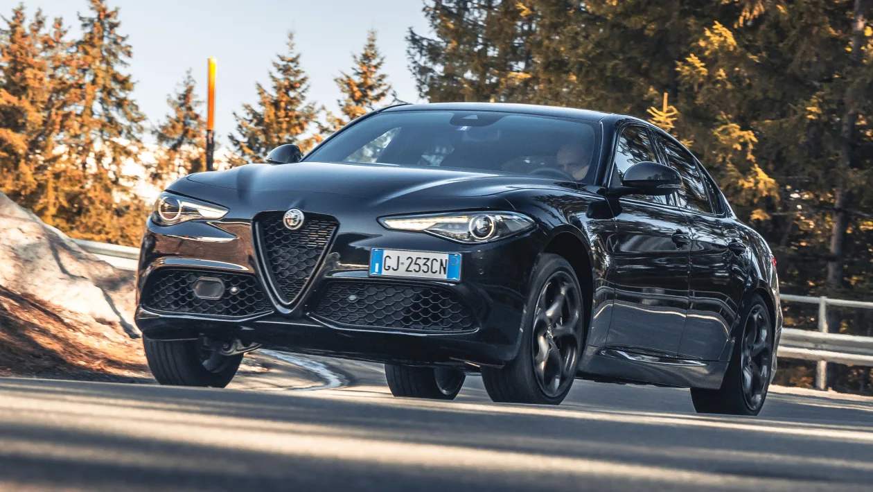Alfa Romeo Giulia’s Engine and Performance