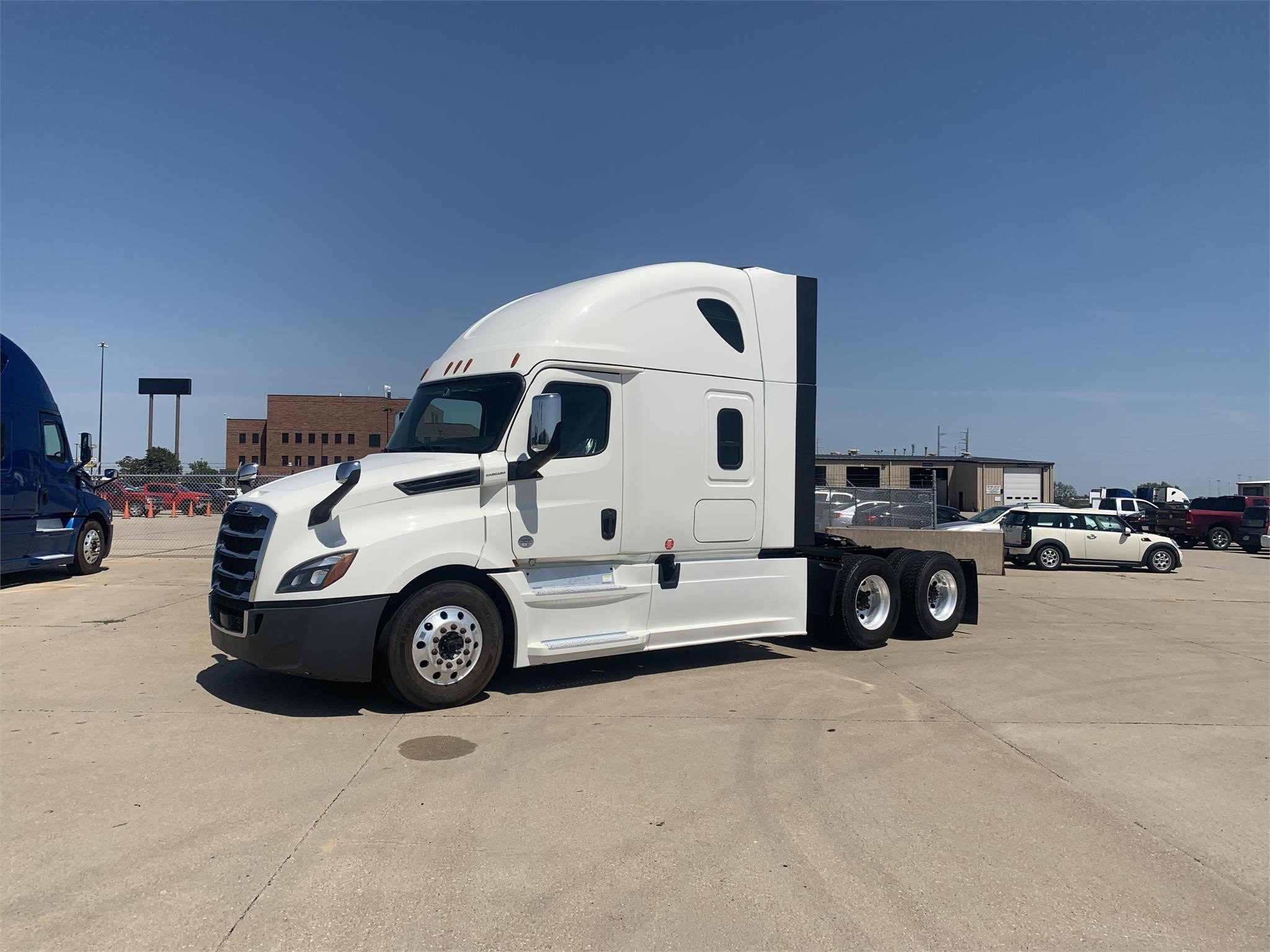 Freightliner Cascadia Features