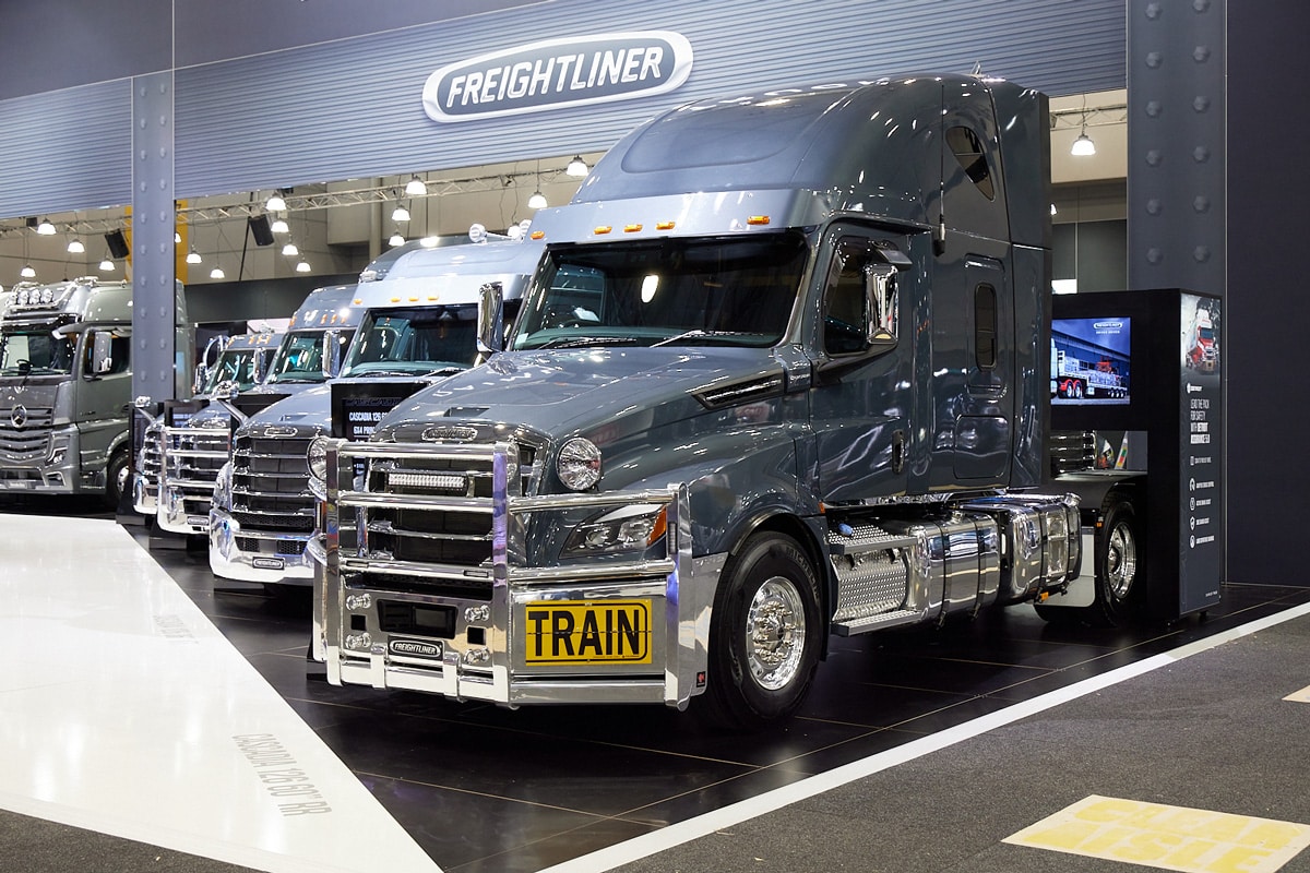 Freightliner Service Centers in Tampa